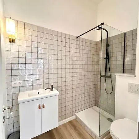 Chez Gianni & Stephanie - A Cozy And Elegant Studio In Brussels Exterior photo
